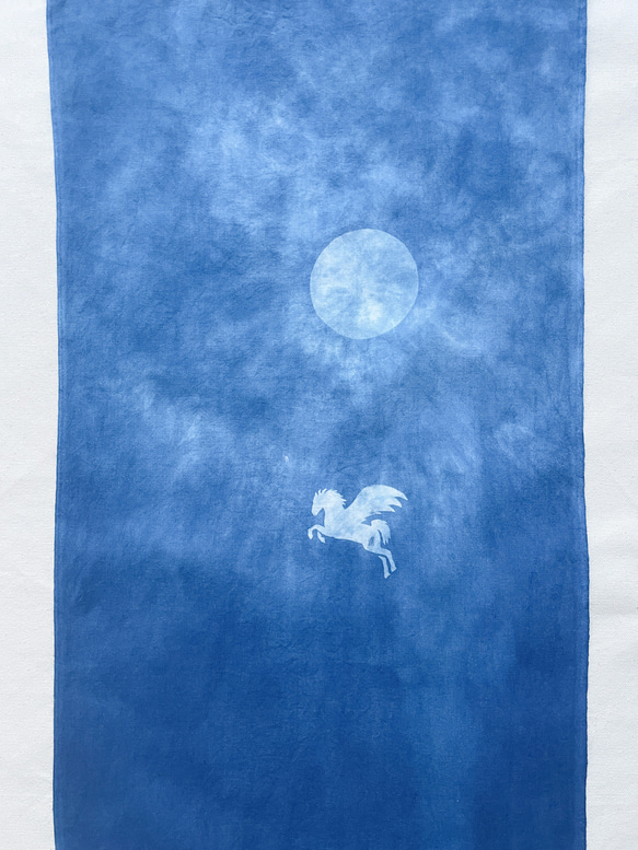 送料無料　訳あり　" ウサギとペガサス " 満月 藍染てぬぐい　絞り染め 3枚目の画像
