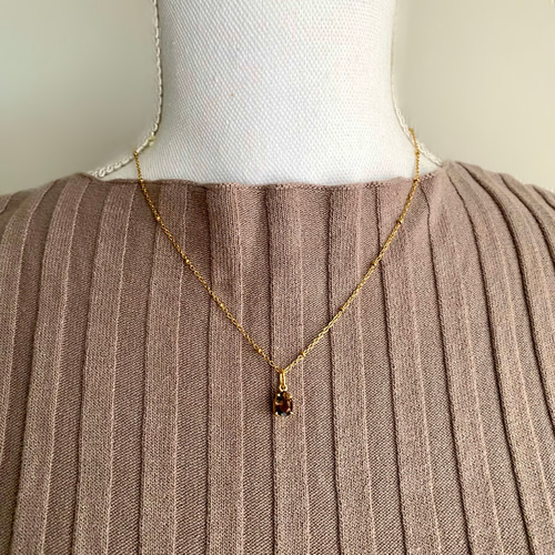 極上　ネックレス　印材　93g タトサ　東な7-0831⭐︎2F スモーキークォーツ一粒 サージカルステンレス ドットネックレス