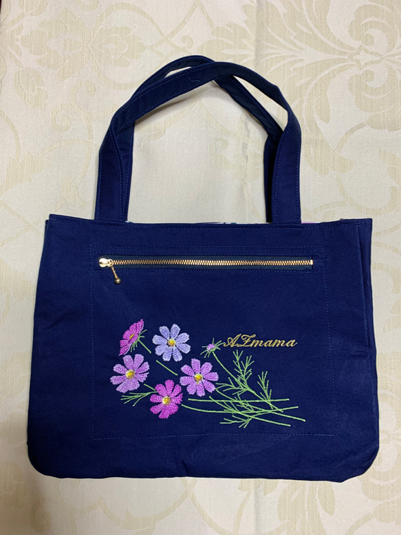 再販秋桜の花刺繍のトートバッグ 2枚目の画像