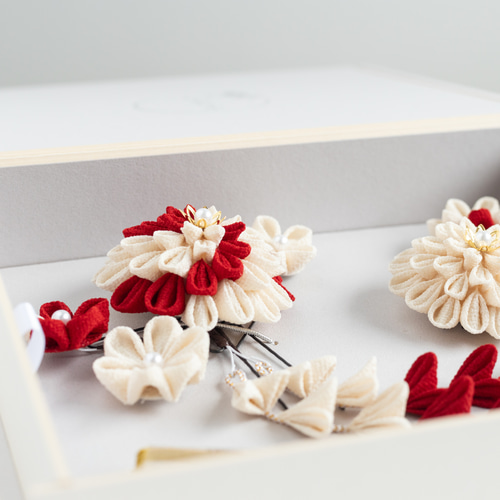 つまみ細工 髪飾り 成人式 卒業式 結婚式 七五三 753 前撮り 振袖