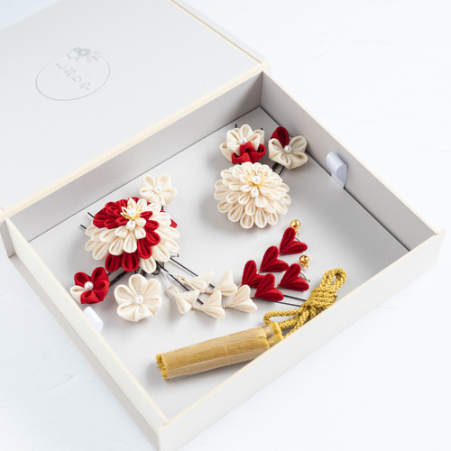 つまみ細工 髪飾り 成人式 卒業式 結婚式 七五三 753 前撮り 振袖