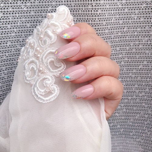 幸せ溢れるオーロラガラスフレンチネイルチップ✴︎シンプル&きれいめ