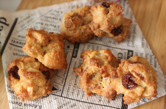 低糖質・グルテンフリー 3種のナッツとレーズンのドロップクッキー 詰め合わせ 3枚目の画像