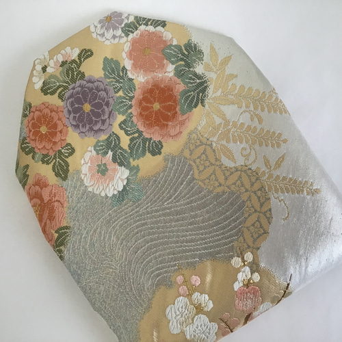 袋帯　膨れ織 結婚式バッグ　数寄屋袋　茶会　リサイクル正絹袋帯 リメイク991 35bbfd6e375045754cd0de459dd4e0