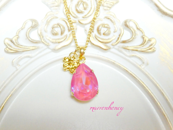 再販2drop SWAROVSKI flowerネックレス 1枚目の画像