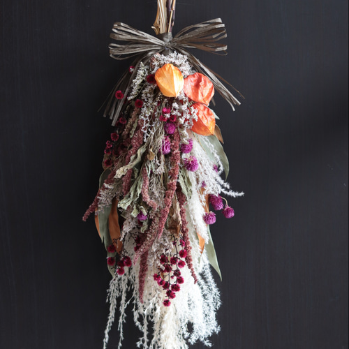 鬼灯とススキ&パンパスグラスの大きめスワッグ＊プリザーブドフラワー