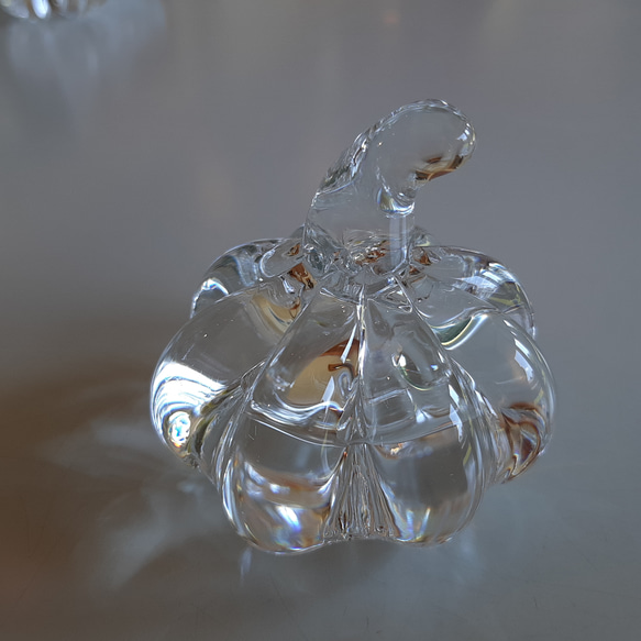 カボチャの置物　吹きガラス　透明 5枚目の画像