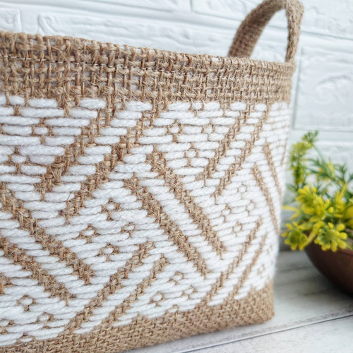 再販受付中◇No.147こぎん刺しのジュート麻の布バスケット