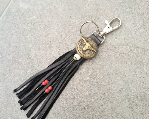 【ウエスタン】キーホルダー　レザー　コンチョ　クリップ付き　黒 ウエスタン レザー キーホルダー スクエア ブラウン（スター