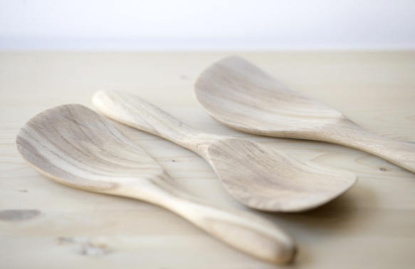 自然と暮らす　天然栗の木　しゃもじ 5枚目の画像