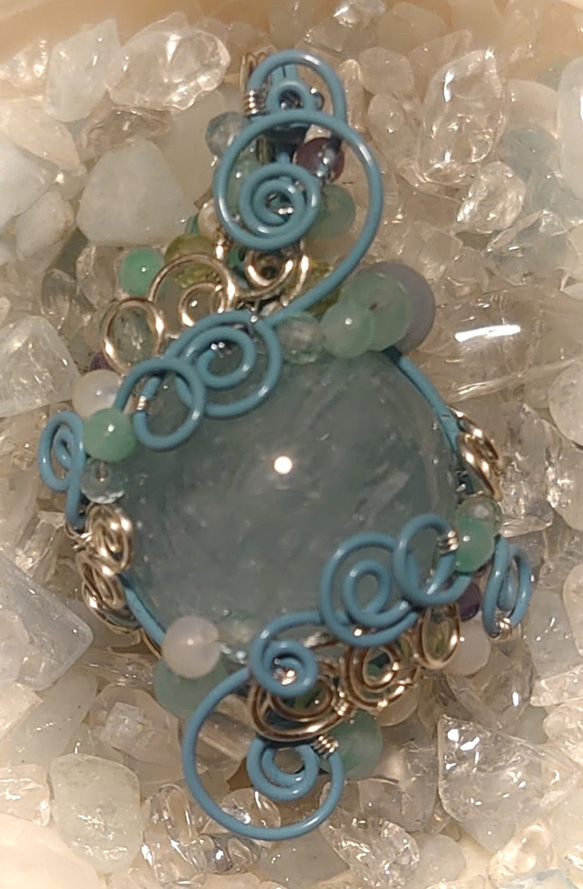 綺麗な水色 大玉15mm ミルキーなアクアマリン ペンダント