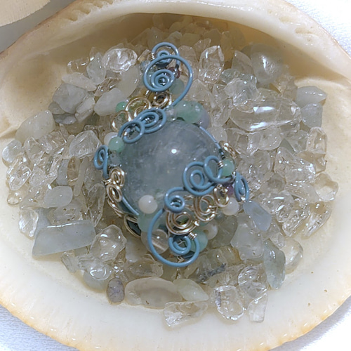 綺麗な水色 大玉15mm ミルキーなアクアマリン ペンダント