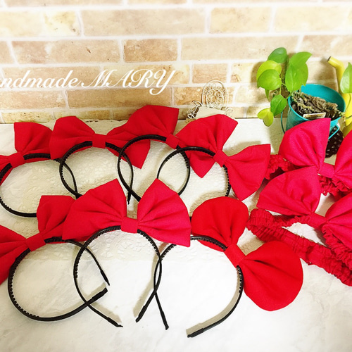 魔女っ子 大きなリボンのカチューシャ 雑貨・その他 handmade MARY
