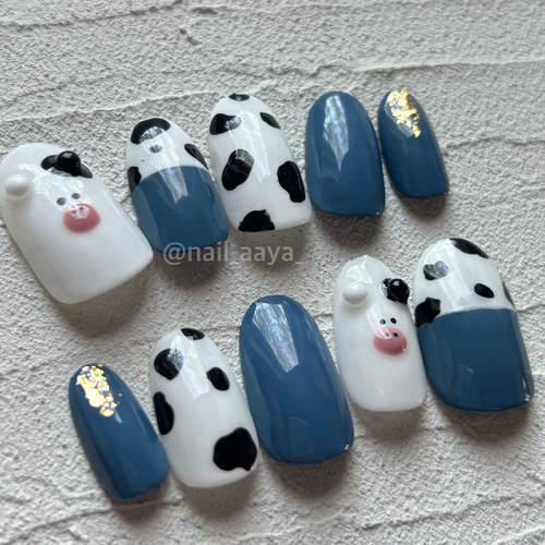 牛柄 くすみブルー ネイルチップ ネイルチップ（つけ爪） ❤︎ ay_nail  
