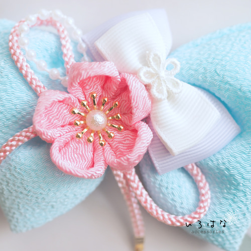和風リボンの髪飾り 七五三 ひな祭り つまみ細工 水色 ヘアクリップ S