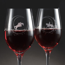 馬の名入れクリスタル“ペア”ワイングラス　グッズ　食器　ギフト　サンドブラスト 1枚目の画像