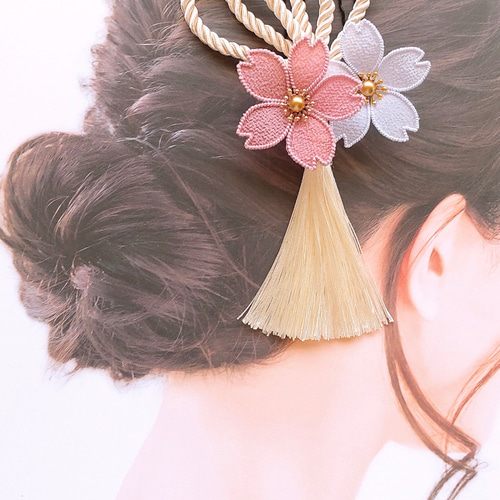 成人式 結婚式 和装 卒業式 着物 七五三 髪飾り ヘアアクセサリー 桜 枝垂れ桜とホワイトパールの髪飾り KP71 成人式 卒業式 結婚式
