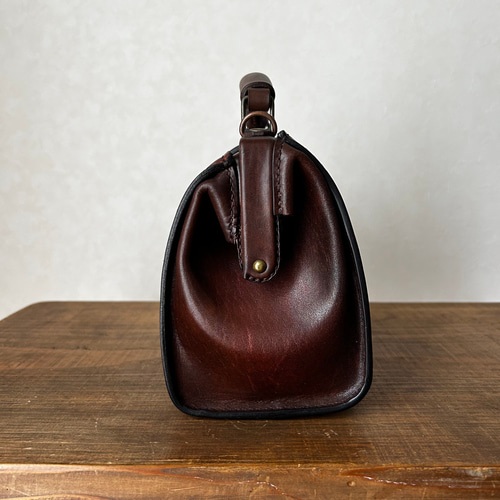 クラシカルな革鞄 本革 ミニダレスバッグ 2wayバッグ ALMA（アルマ