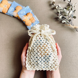 手編み クッキーの巾着袋＊整理らくちん中身が透けるバッグインバッグ