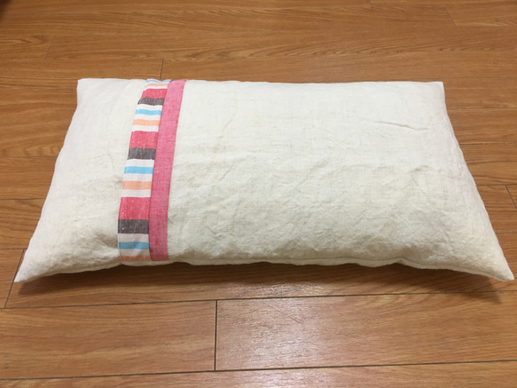 真菰と麻（ヘンプ100%）の枕　レッド⭐︎愛　高さ約8cm 3枚目の画像