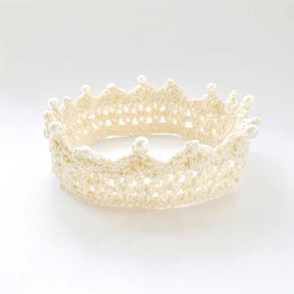 \thanks♡300!!/ ベビークラウン☆パール ハーフバースデー お誕生日 王冠 ヘアバンド かぎ編み 100日 2枚目の画像