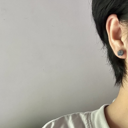 SALE サファイアの14kgfピアス ピアス（スタッド・一粒） kag