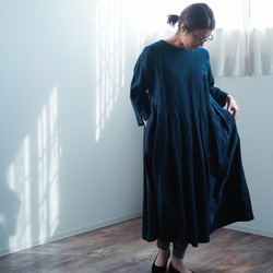 【wafu】Linen Dress 鍵盤タックワンピース / 留紺(とめこん) a013o-tmk1 2枚目の画像