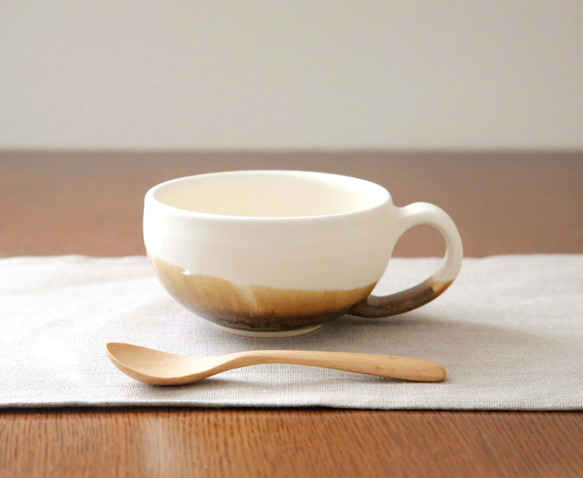 白茶の釉薬 陶器のあたたかスープカップ マグカップ TSUCHI-HANAKI