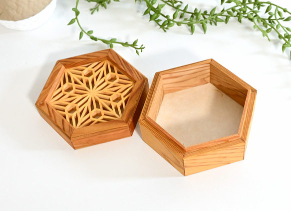 アウトレット　組子の小箱　屋久杉　【八重桜】 5枚目の画像