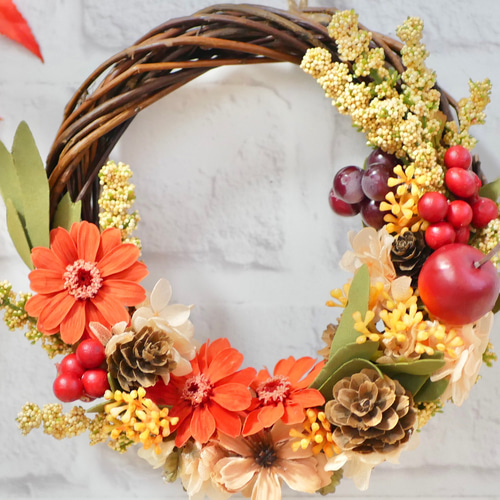 実りの秋✳︎三日月型フラワーリース リース nozomi 通販