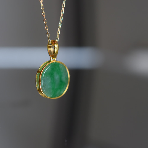 26 受注制作ト k18金ゴールド 天然 緑 本翡翠 ペンダント ネックレス