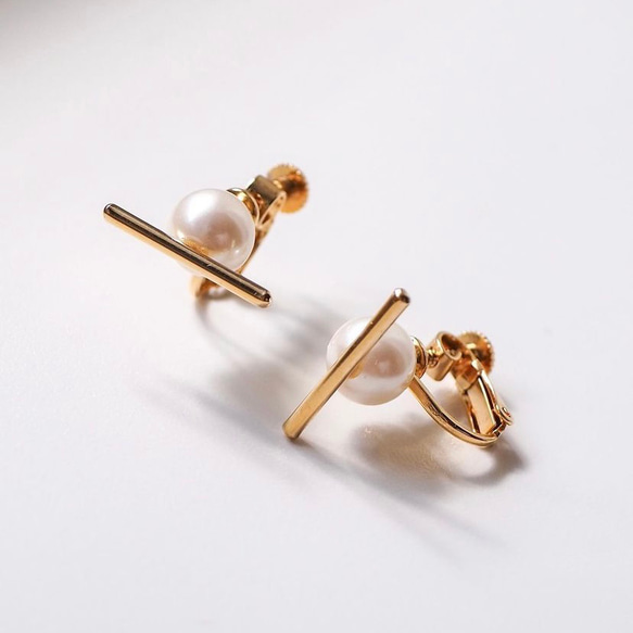 【再販×20】上品モダンなパールピアス   イヤリング　左右ペア　抗アレルギー 2枚目の画像