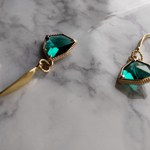 再々々・・・販♪】～colored glass～ 差し色 ピアス/イヤリング