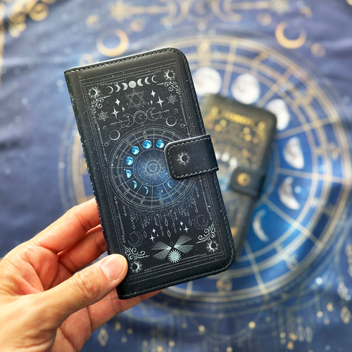 【Harper & Blake】UK発 手帳型スマホケース Tarot/月星手カード Harper & Blake】UK発☆手帳型スマホケース Tarot/蝶星手