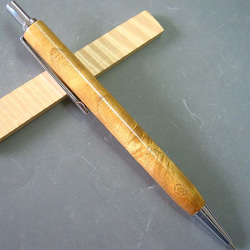 【御藏島桑】木軸シャープペン　黄金桑と呼ばれる珍しい材【即日発送】 2枚目の画像