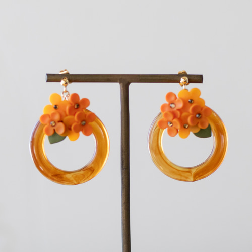 金木犀とべっ甲ピアス/イヤリング ピアス（その他） 地下3階 通販 