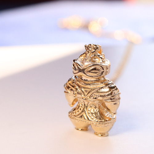 受注生産】K18製 豆遮光器土偶のネックレス（659-486/K18製