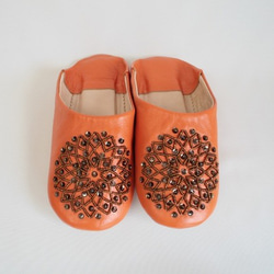 【値引済】￥6480→￥4536【ビーズ・バブーシュ】オレンジ・スモークゴールド／手作り　レディース　高品質革 2枚目の画像