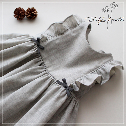 フリル ワンピース ୨୧ イニシャル 名入れ 80・90 サイズ 女の子