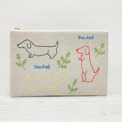 送料無料》深型ポーチ【ダックスフント】 刺し子・綿麻・コットン