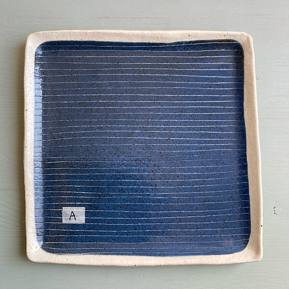 藍色細線正方形皿 2枚目の画像