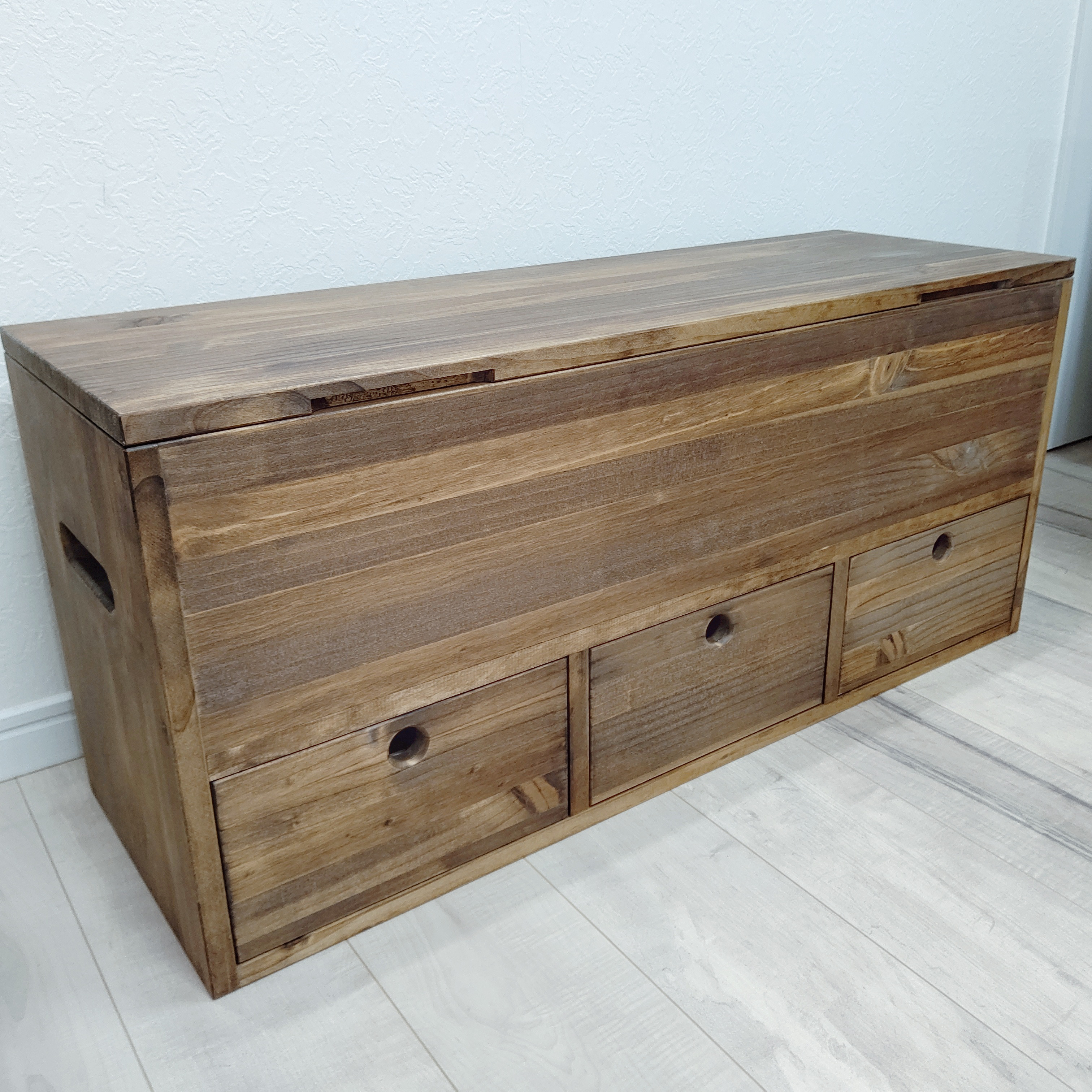 ハンドメイド　引き出し収納付きベンチ・シェルフオーダー受け付けます。 ロココ調 引き出し付き ベンチ型 収納ボックス ソファ・ベンチ