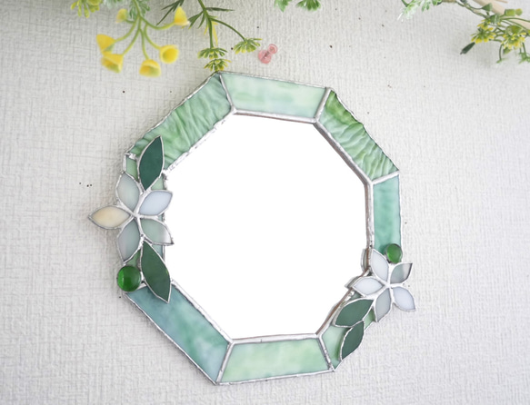 *✴︎:.。.エメラルドグリーンの八角形の鏡♪　（size20㎝/Max22㎝） ✴︎:.。.エメラルドグリーンの八角形の鏡♪ （size20㎝/Max22㎝）