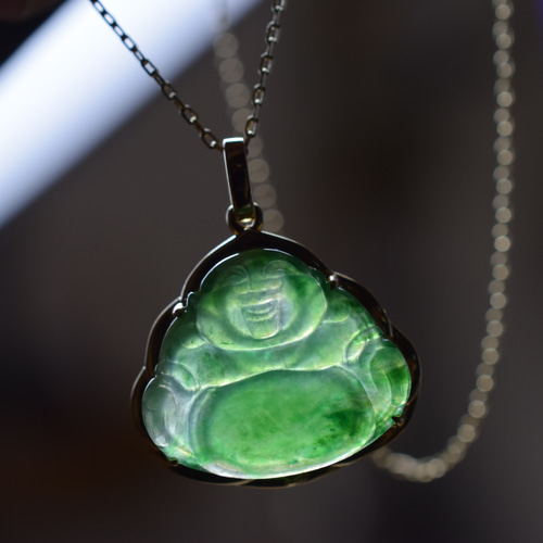 847 現品 k18金ゴールド ミャンマー産 本翡翠 ヒスイ ネックレス