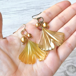 Ginkgo leaves pierced earring 第7張的照片