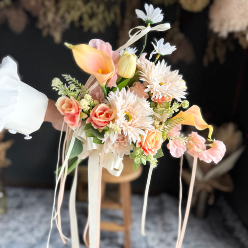 サーモンピンク×リボンクラッチブーケ☆ブートニア ブーケ ほうき星