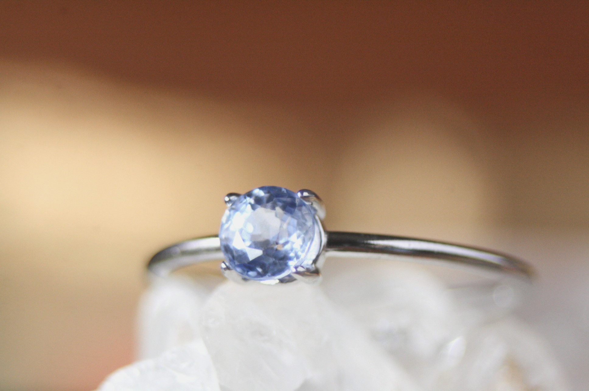 4mm大粒*サファイア　宝石質AAA天然石　リング　クリスマス　誕生日　プレゼント　サファイヤ　シルバー　9月誕生石