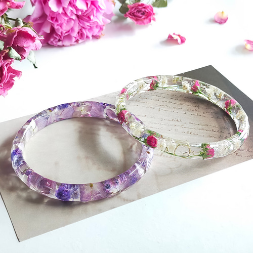 ふんわりラベンダーカラーのバングル〜 くすみカラー アンティーク 紫