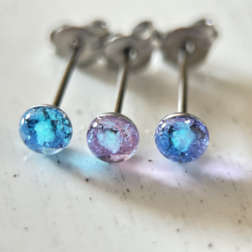 蓄光 極小 丸 ピアス 4mm ～星の記憶～ 選べるカラー ピアス（スタッド