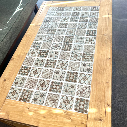 セール《SALE》レトロ柄が魅力的！ノスタルジックで多国籍な文様が特徴